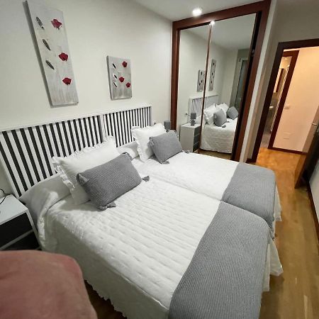 Апартаменты Gijon Lauredal Экстерьер фото