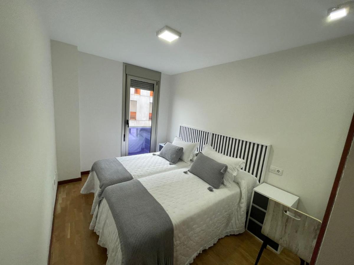 Апартаменты Gijon Lauredal Экстерьер фото