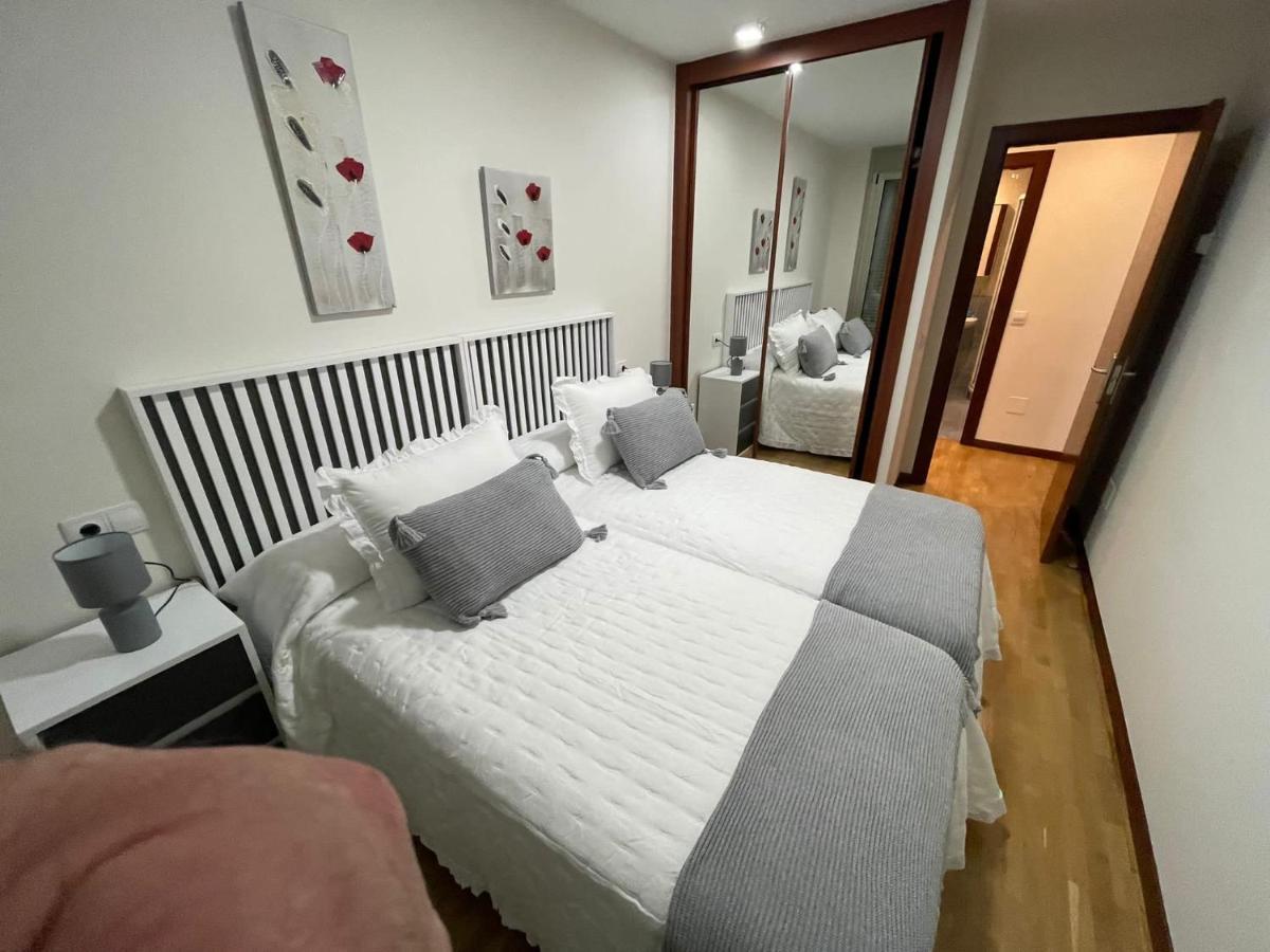 Апартаменты Gijon Lauredal Экстерьер фото