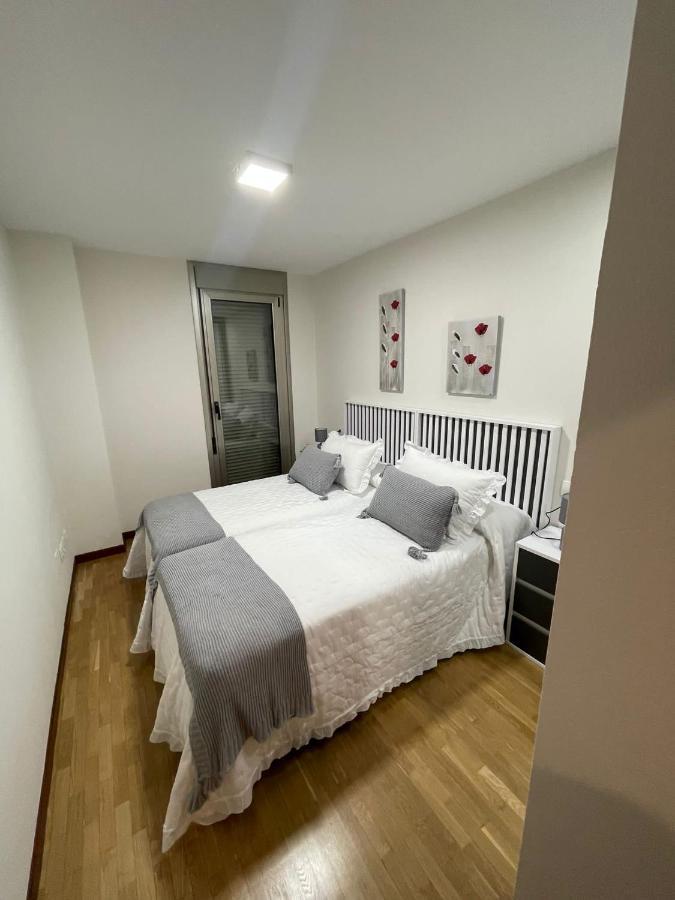Апартаменты Gijon Lauredal Экстерьер фото
